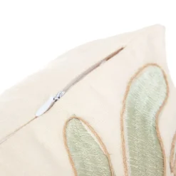 HOMLA Poszewka Freja W Wyszywane Liscie Bezowa 45X45 Cm