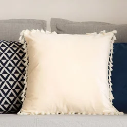 HOMLA Poszewka Urda Ecru Z Fredzlami 45X45 Cm