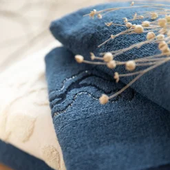 HOMLA Ręcznik Rines Z Paskami Lureksowymi 50X90Cm