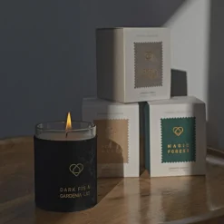 HOMLA Swieca Zapachowa Eternal Dark Fig & Gardenia Lily 230 G