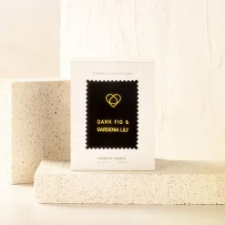 HOMLA Swieca Zapachowa Eternal Dark Fig & Gardenia Lily 230 G